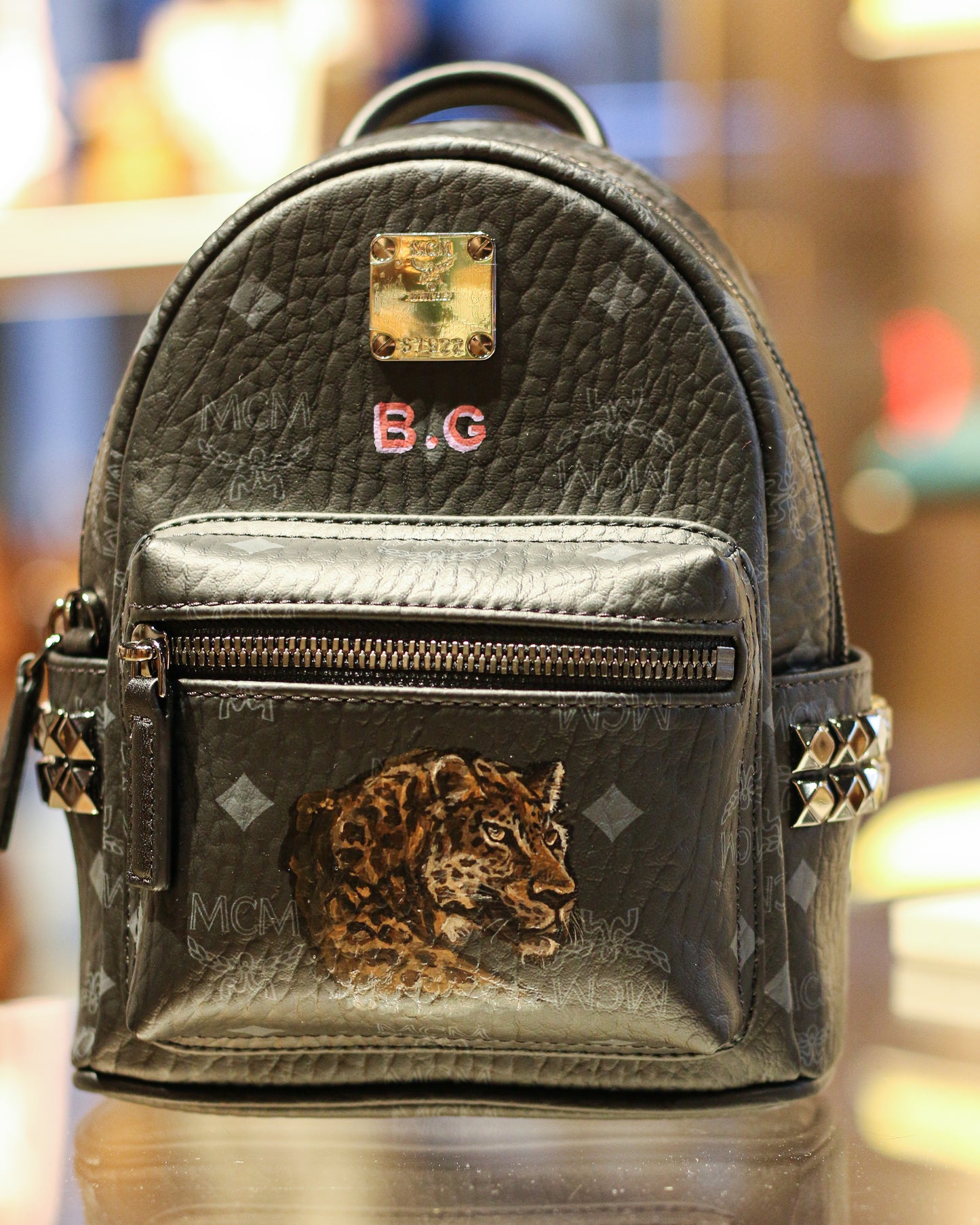 Luxury leather painting London , Hand-painted leather art , Custom leather artwork UK , Bespoke leather artist London , Painted leather accessories , High-end leather design , London , Handcrafted leather gifts, Artist , Aivis Provejs