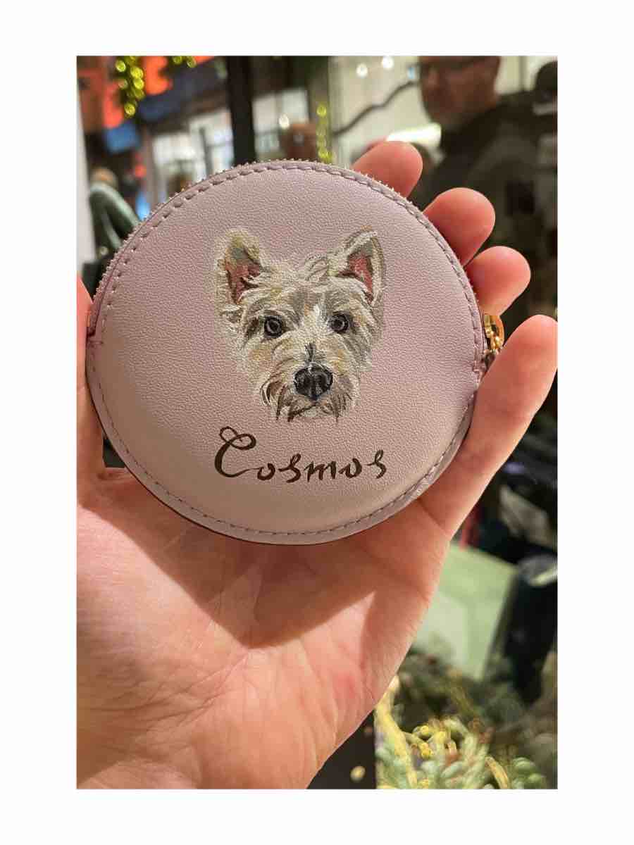 Personalised painted small leather good