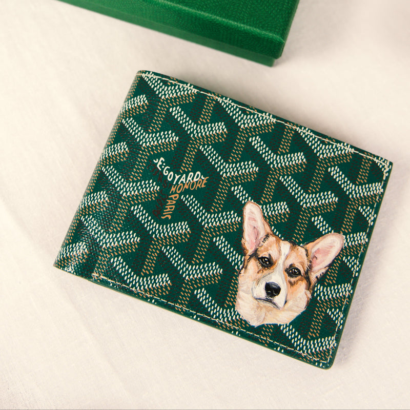Hand-painted dog portrait on Goyard card holder by Aivis Provejs